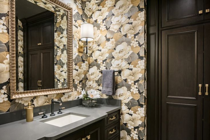 Go Bold With Bathroom Wallpaper